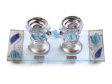 Candelabros de vidrio con Bandeja para Shabat con tulipanes en color azul - Compraenisrael