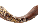 Shofar Tipo Yemenita con la Planta de la Vid grabada - Compraenisrael