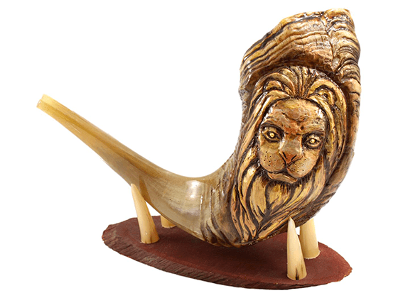 Shofar corto con el León de Judá grabado - Compraenisrael