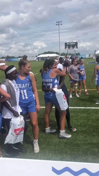 El equipo femenino israelí de Lacrosse transmitió al mundo una inspiradora lección de espíritu deportivo - Compraenisrael