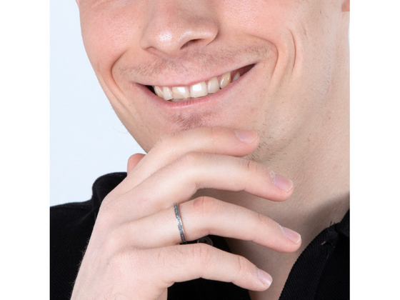 Anillo de best sale plata en ingles